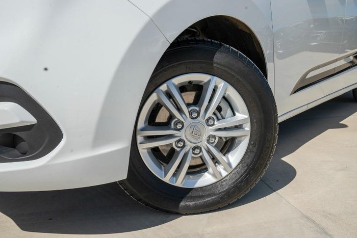 2023 LDV G10 +