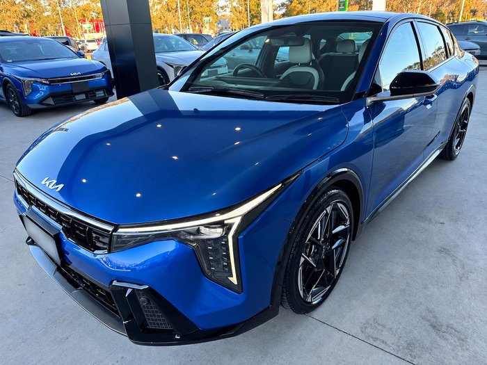 2025 Kia K4 GT-Line
