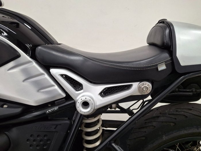 2021 BMW Motorrad R NINE T Black