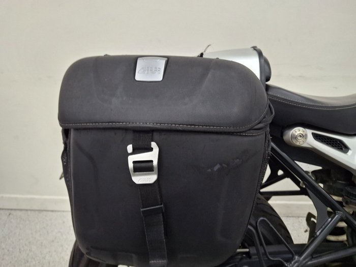 2021 BMW Motorrad R NINE T Black