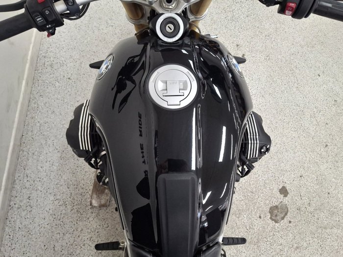 2021 BMW Motorrad R NINE T Black