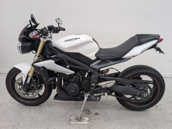 2016 Triumph STREET TRIPLE 660 White