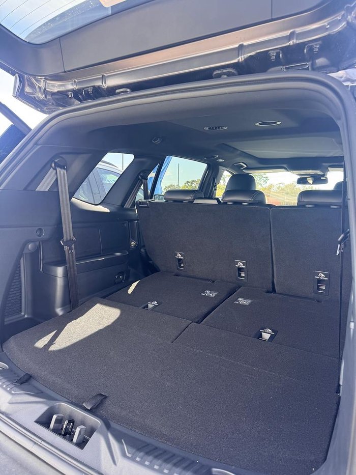 2026 Ford Everest Platinum
