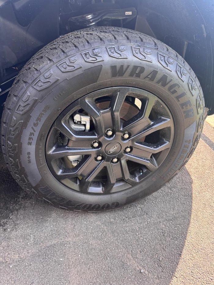 2026 Ford Everest Active