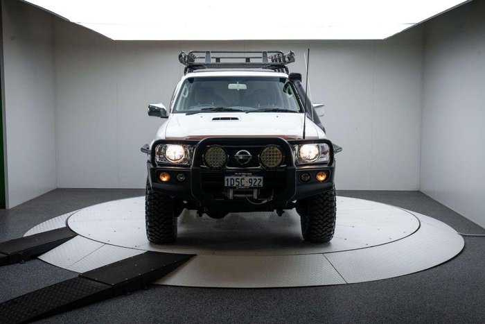 2011 Nissan Patrol