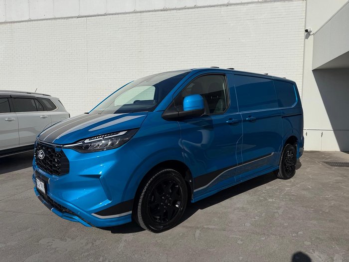 2024 Ford Transit Custom