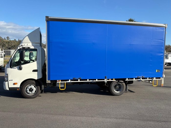 2025 Hino 300 Series 816