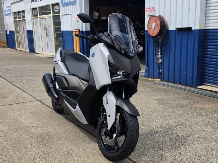 2024 Yamaha XMAX 300 (CZD300A) Grey
