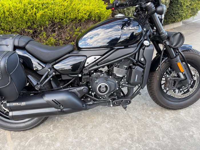 2025 CFMOTO 2025 Cf Moto 450CC 450 CL-C BOBBER Black