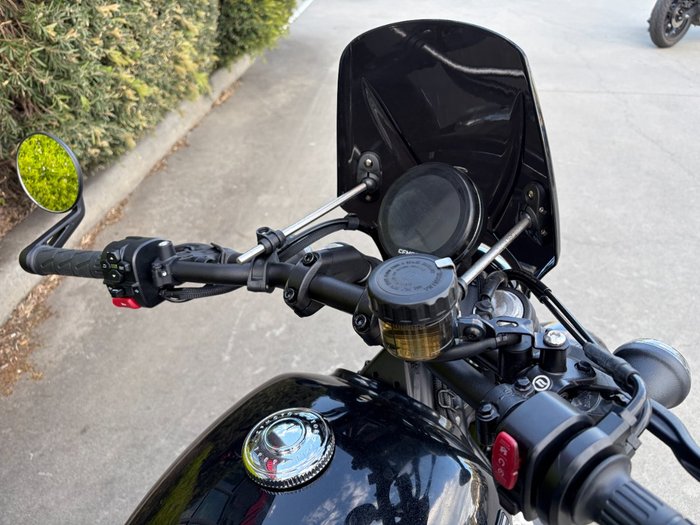 2025 CFMOTO 2025 Cf Moto 450CC 450 CL-C BOBBER Black