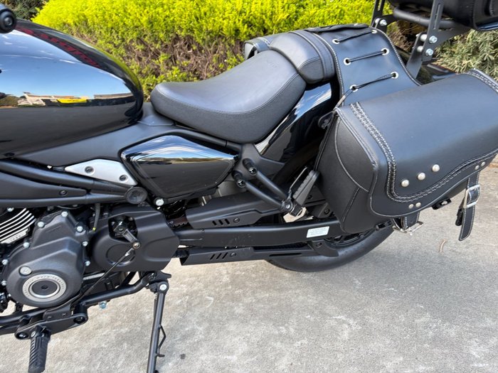2025 CFMOTO 2025 Cf Moto 450CC 450 CL-C BOBBER Black