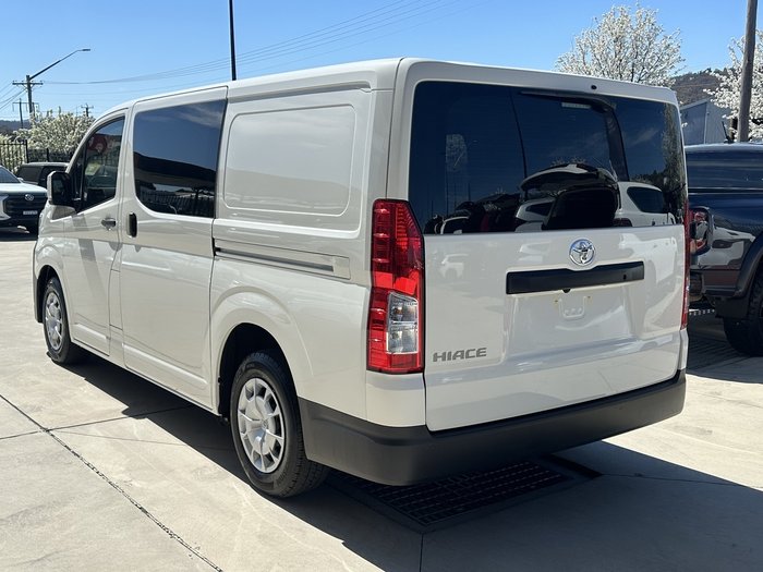 2023 Toyota Hiace