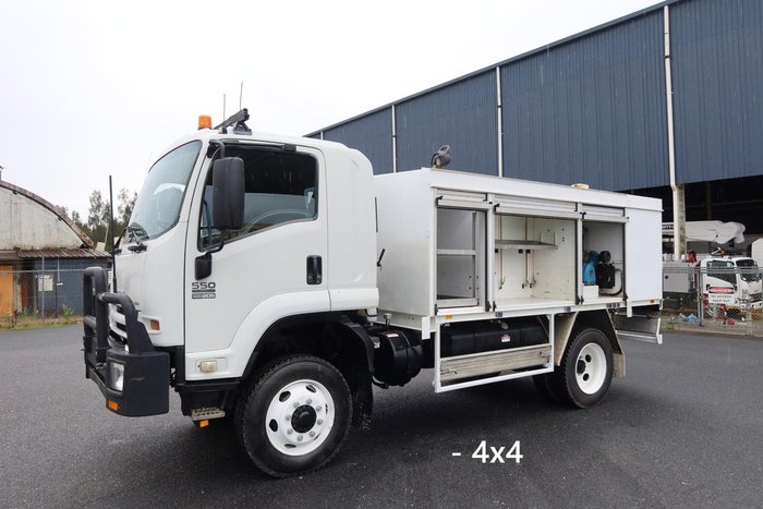 2014 Isuzu F Series