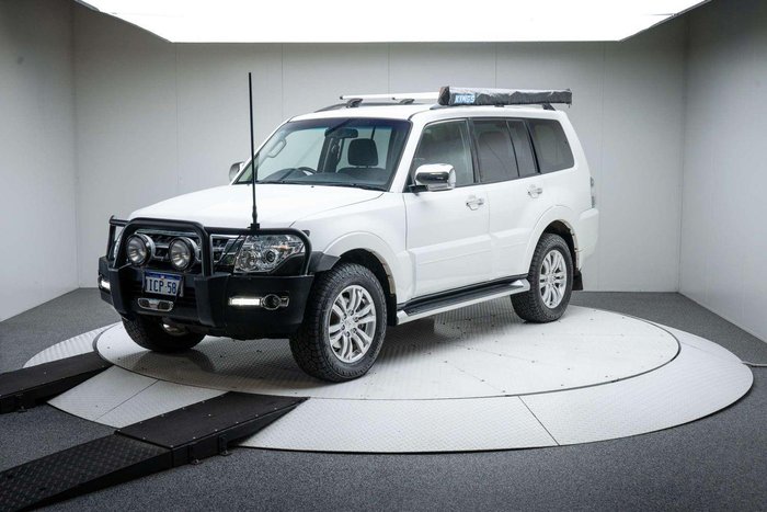 2018 Mitsubishi Pajero