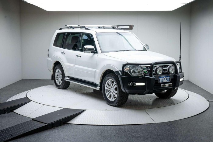 2018 Mitsubishi Pajero