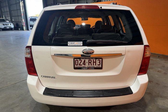 2013 Kia Grand Carnival
