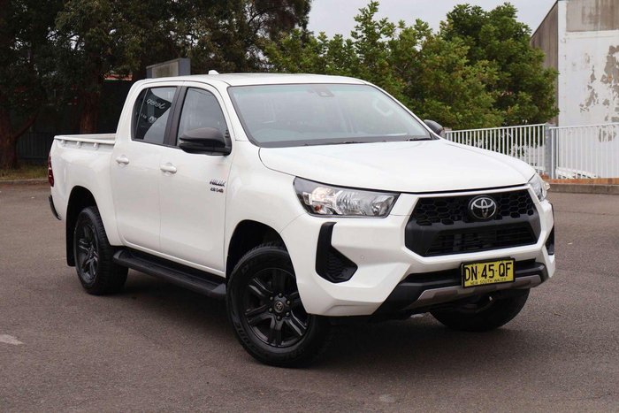 2025 Toyota Hilux