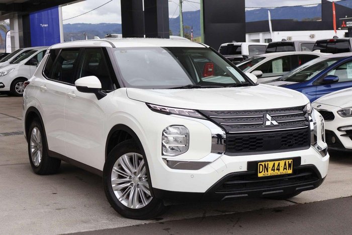 2025 Mitsubishi Outlander