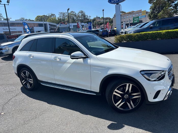 2021 Mercedes-Benz GLC-Class GLC300