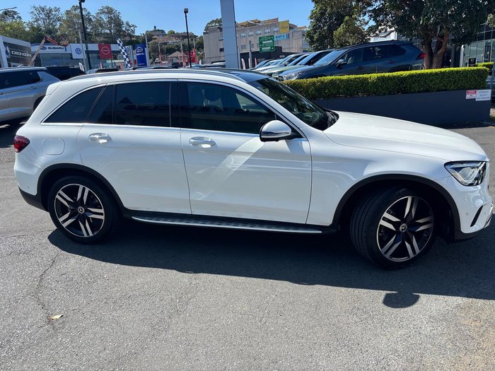 2021 Mercedes-Benz GLC-Class GLC300
