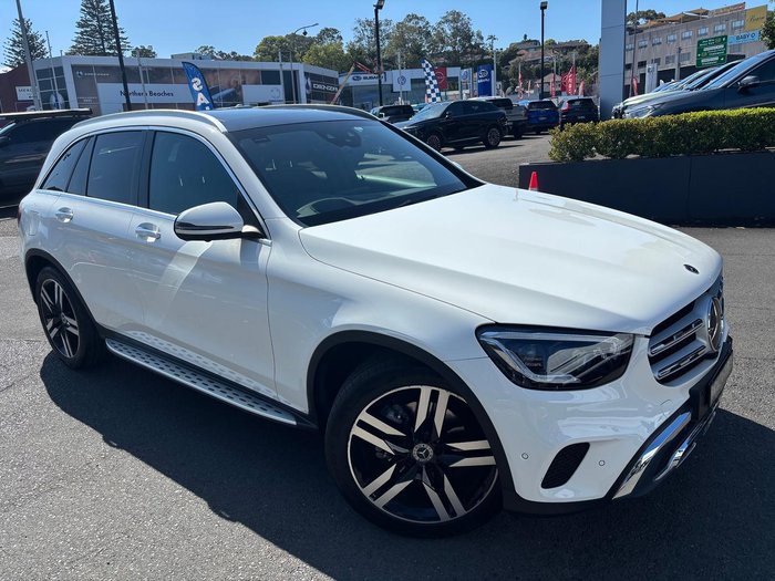 2021 Mercedes-Benz GLC-Class GLC300