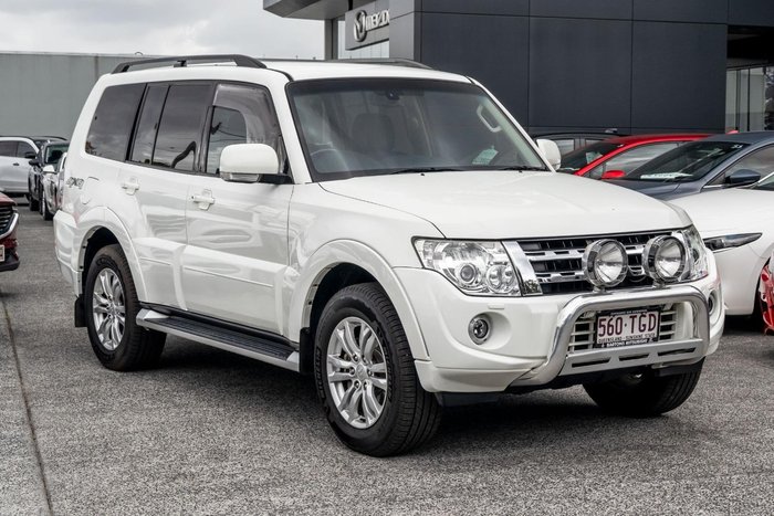 2013 Mitsubishi Pajero