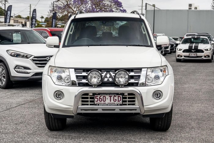 2013 Mitsubishi Pajero