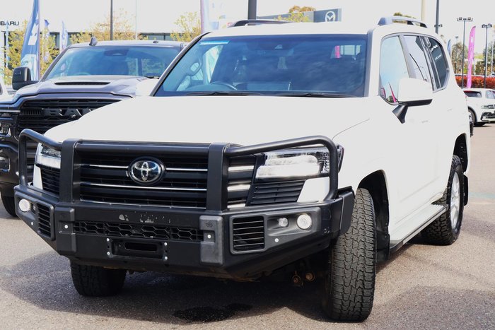 2024 Toyota Landcruiser GXL
