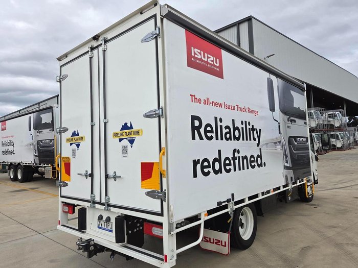 2025 Isuzu Nqr 88/80-190 8 Pallet Tautliner