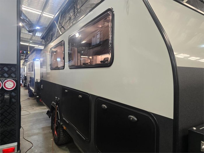 2025 Cub H16 Le