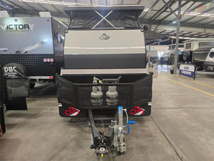 2025 Cub H16 Le