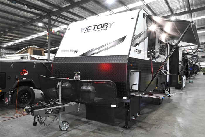 2025 VICTORY CARAVANS Trophy 176