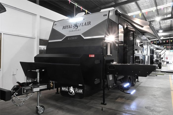 2025 Royal Flair Razor Xt