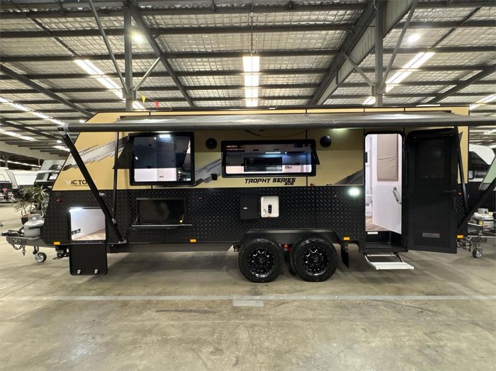 2025 VICTORY CARAVANS Trophy 20.6