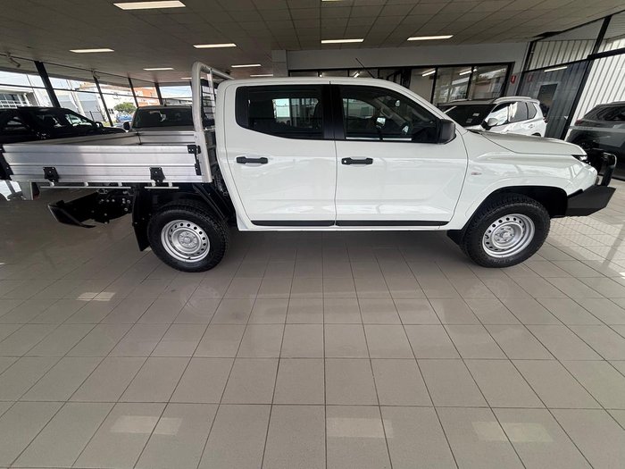 2025 Nissan Navara SL