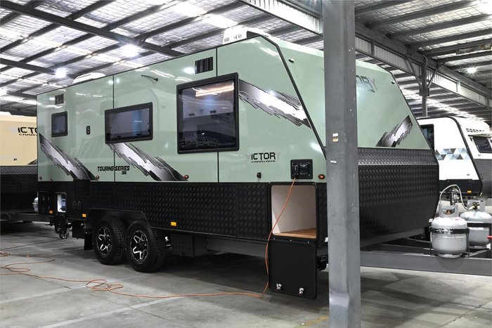 2025 VICTORY CARAVANS Touring 196