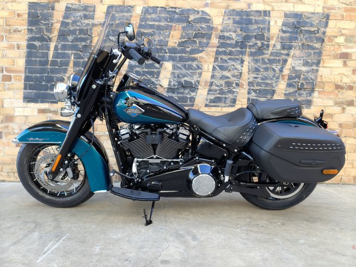 2026 HARLEY-DAVIDSON HERITAGE CLASSIC 117 (FLHC) ROAD TEAL THUNDER