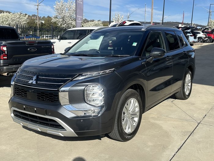 2024 Mitsubishi Outlander