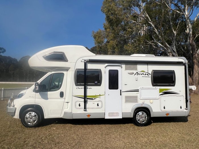2015 Avan Ovation