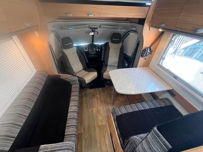 2015 Avan Ovation