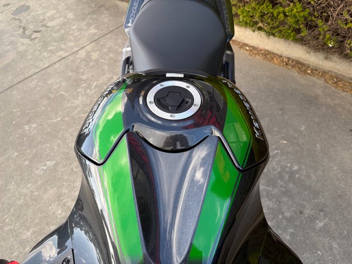 2018 Kawasaki NINJA ZX-14R (BREMBO OHLINS) Green