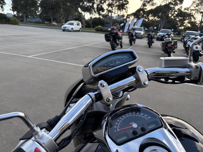 2006 Suzuki VZR 1800 BOULEVARD (M109R) Black