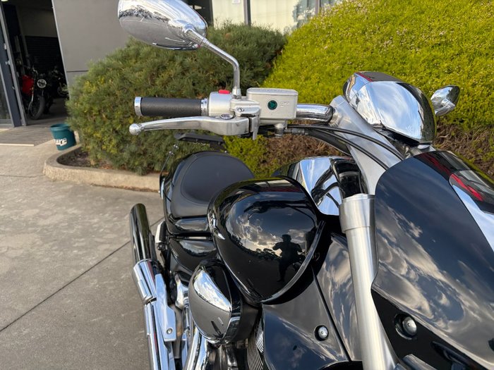 2006 Suzuki VZR 1800 BOULEVARD (M109R) Black