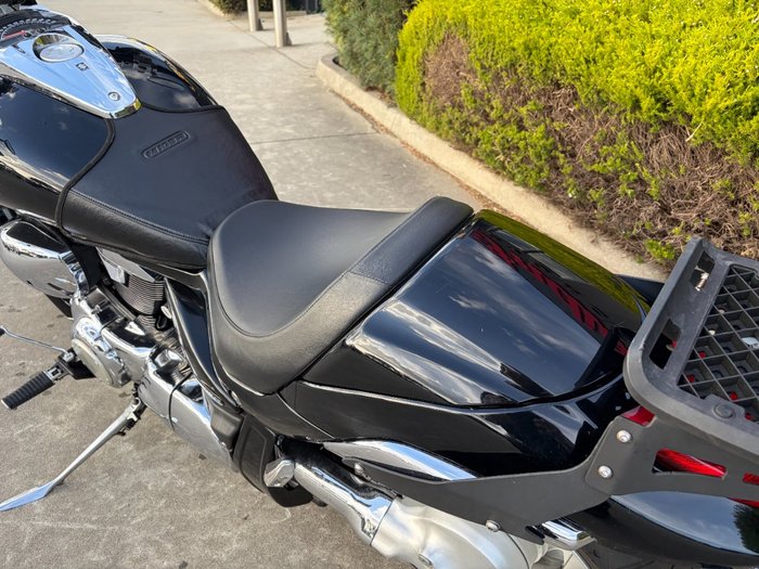 2006 Suzuki VZR 1800 BOULEVARD (M109R) Black