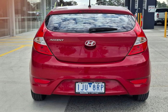 2016 Hyundai Accent Active