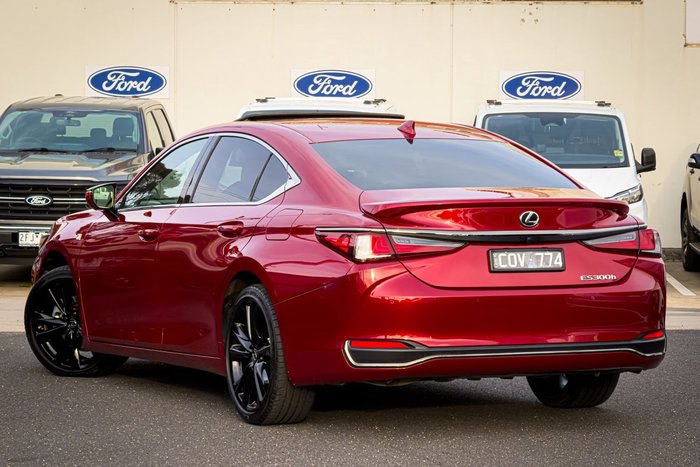 2023 Lexus ES ES300h F Sport