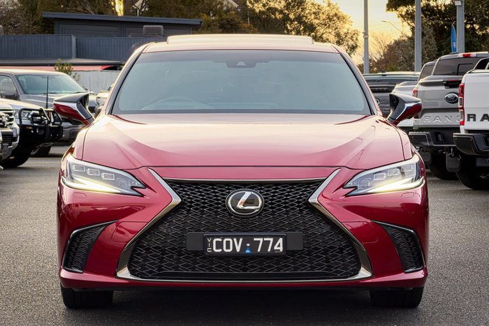 2023 Lexus ES ES300h F Sport