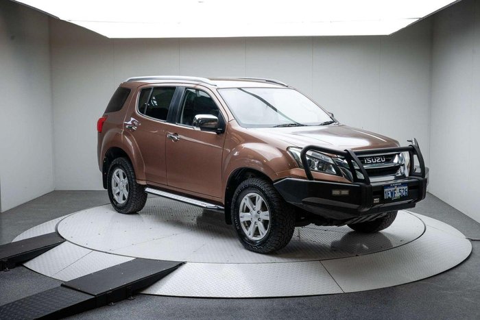 2015 Isuzu MU-X LS-T