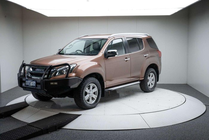 2015 Isuzu MU-X