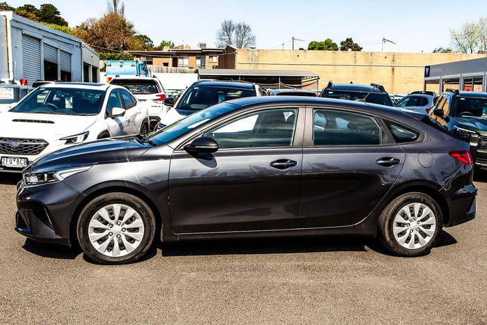 2022 Kia Cerato S